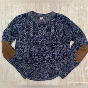 Cropped knit sweater